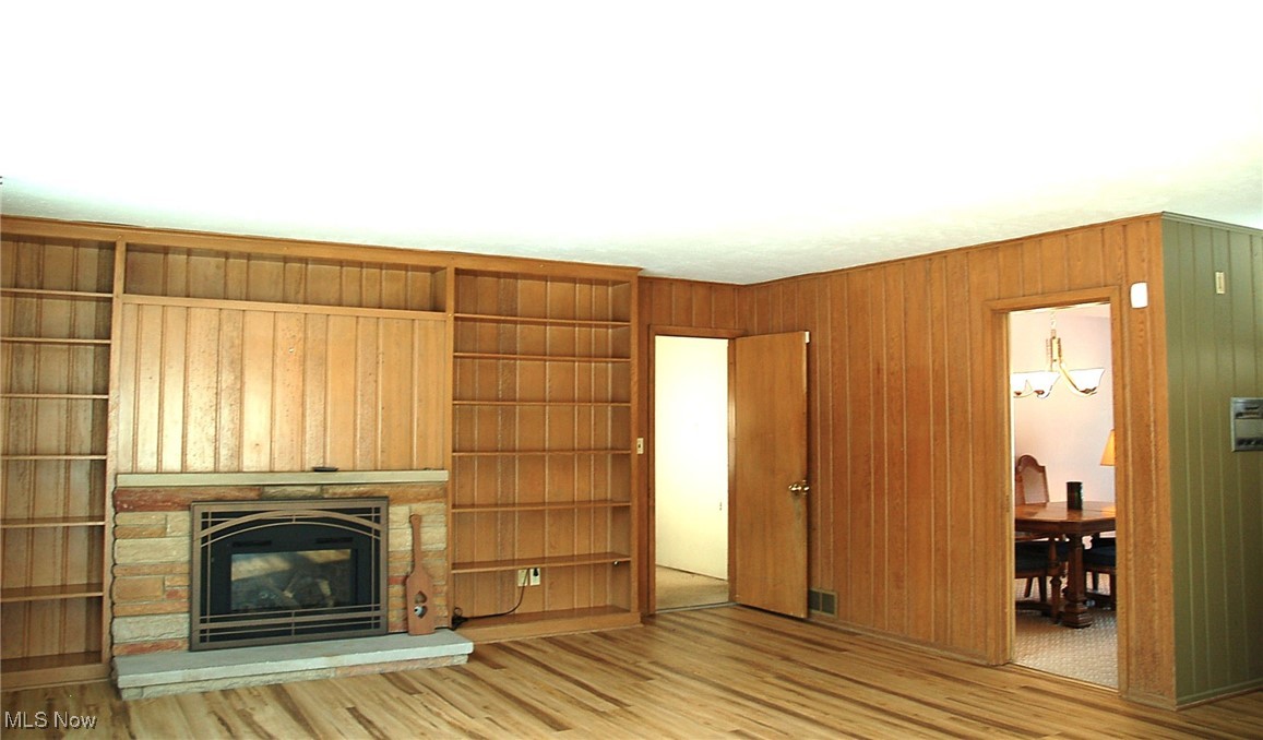 6626 Hawthorne Drive Brecksville OH 44141