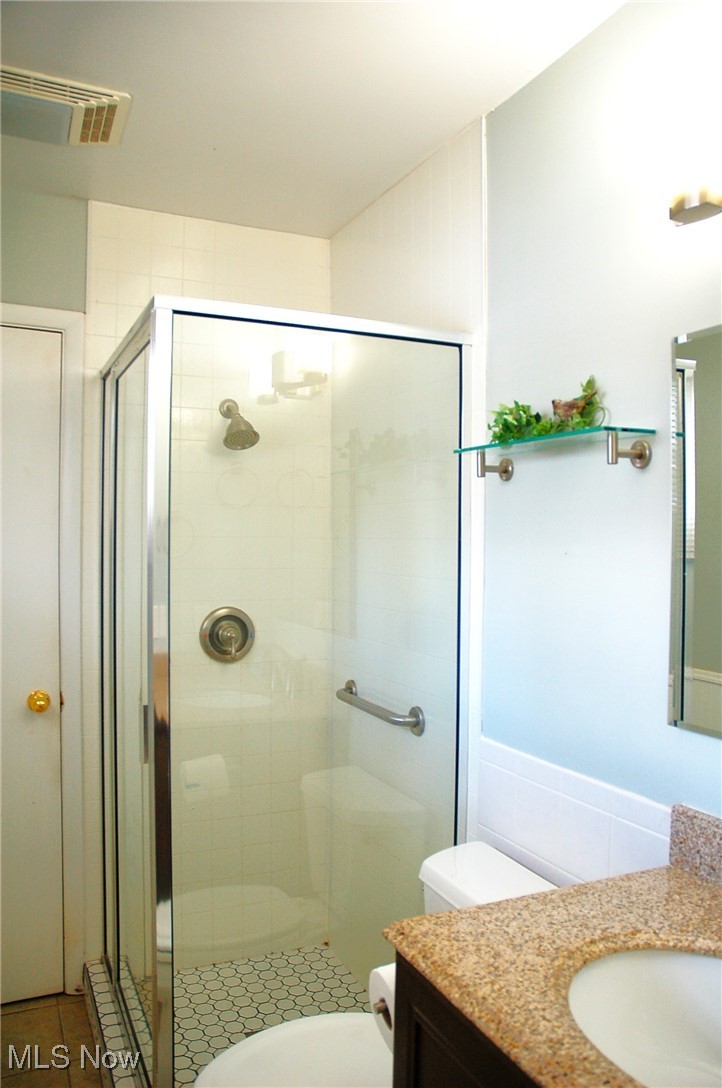 6626 Hawthorne Drive Brecksville OH 44141