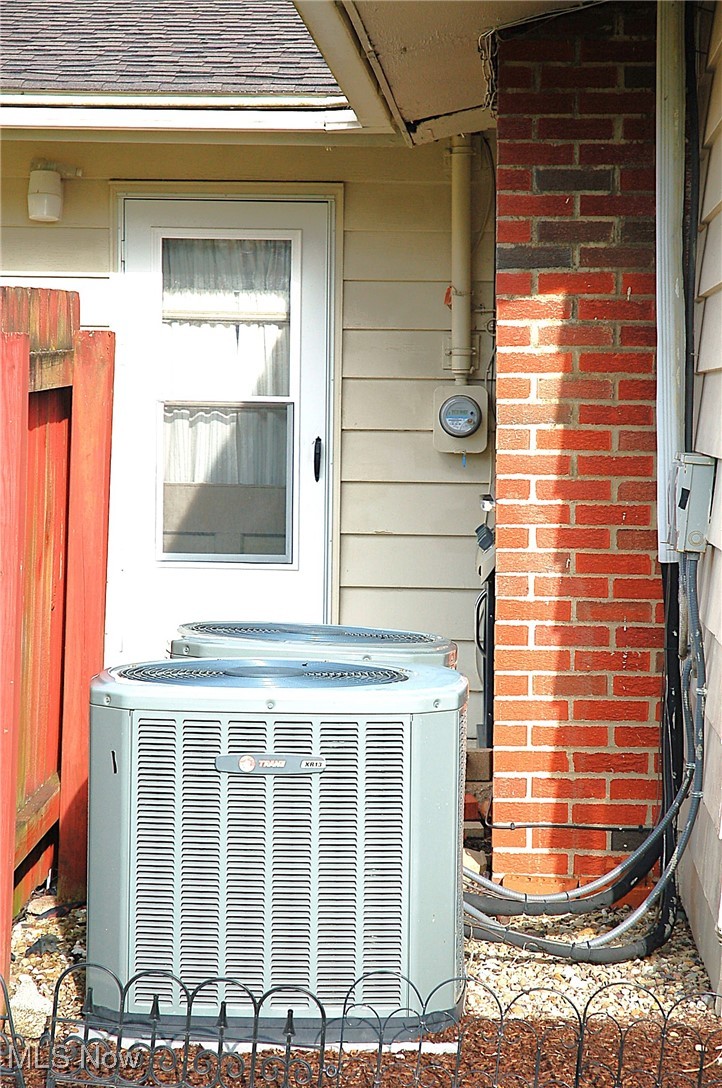 6626 Hawthorne Drive Brecksville OH 44141