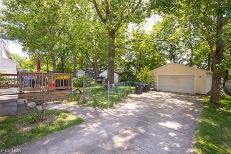 1724 Wiltshire Road Akron OH 44313