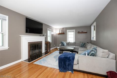 1724 Wiltshire Road Akron OH 44313