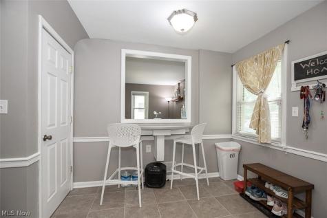 1724 Wiltshire Road Akron OH 44313