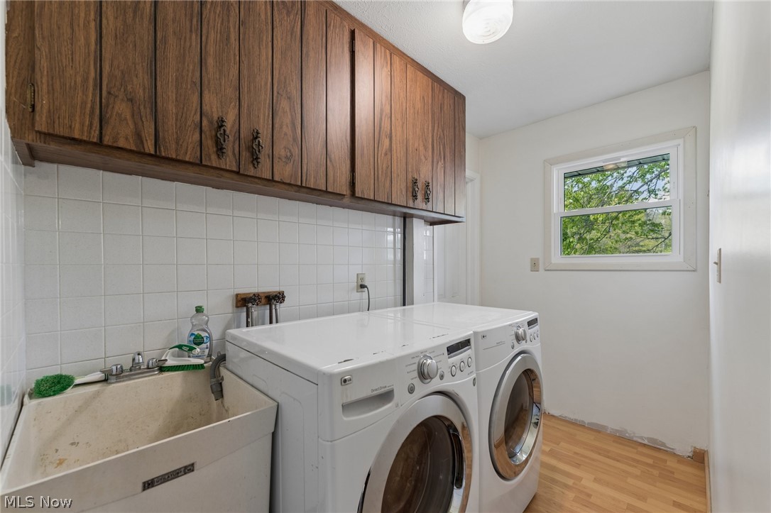 111 Leaview Lane Chagrin Falls OH 44022