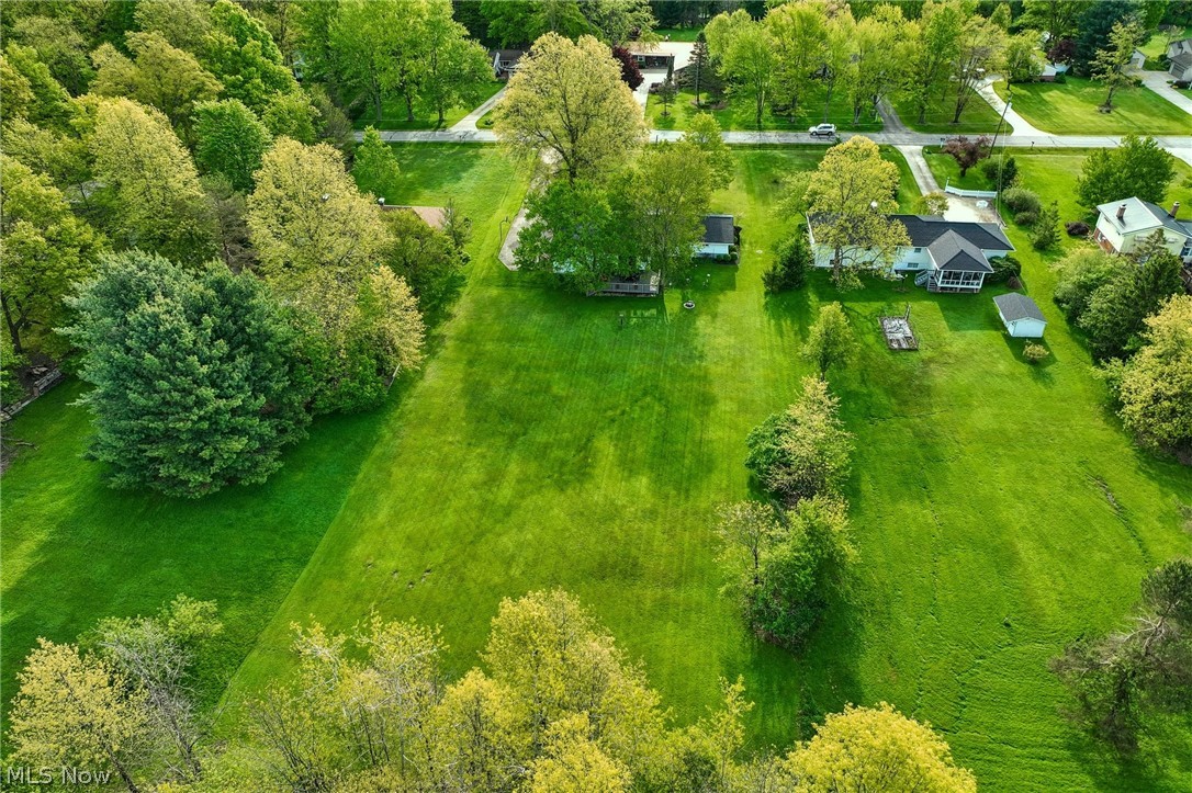 111 Leaview Lane Chagrin Falls OH 44022