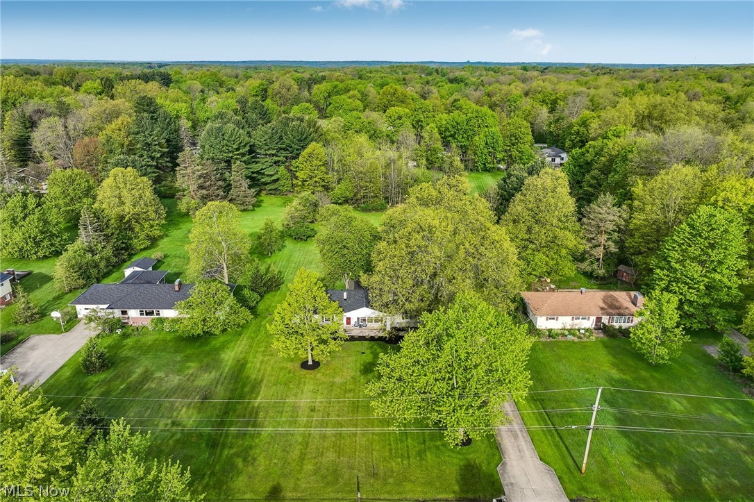 111 Leaview Lane Chagrin Falls OH 44022