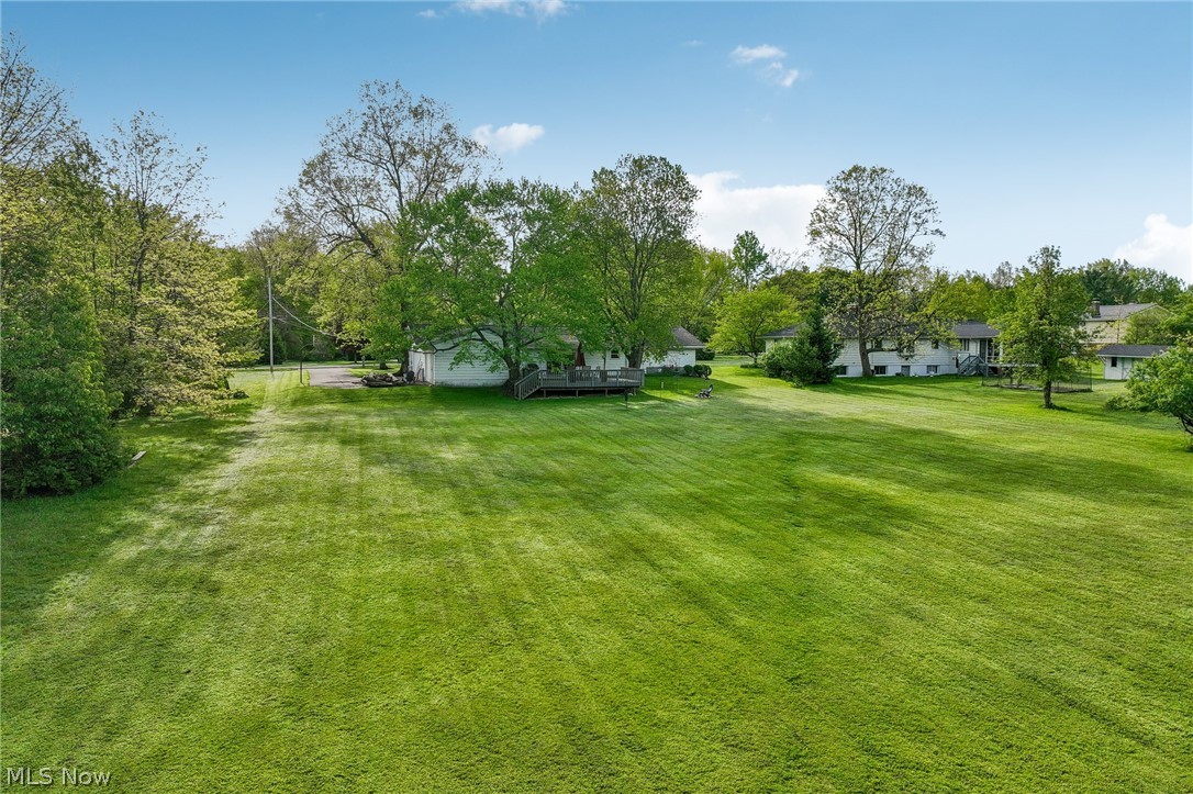 111 Leaview Lane Chagrin Falls OH 44022