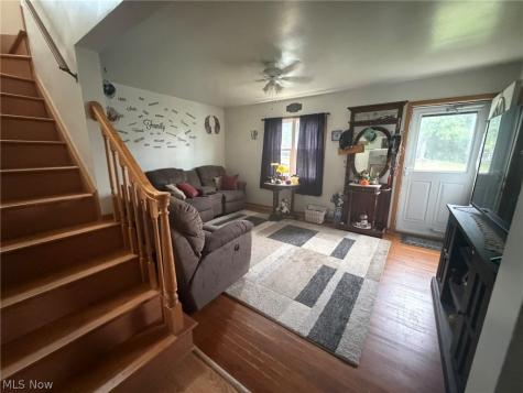 5289 Smith Road Brook Park OH 44142