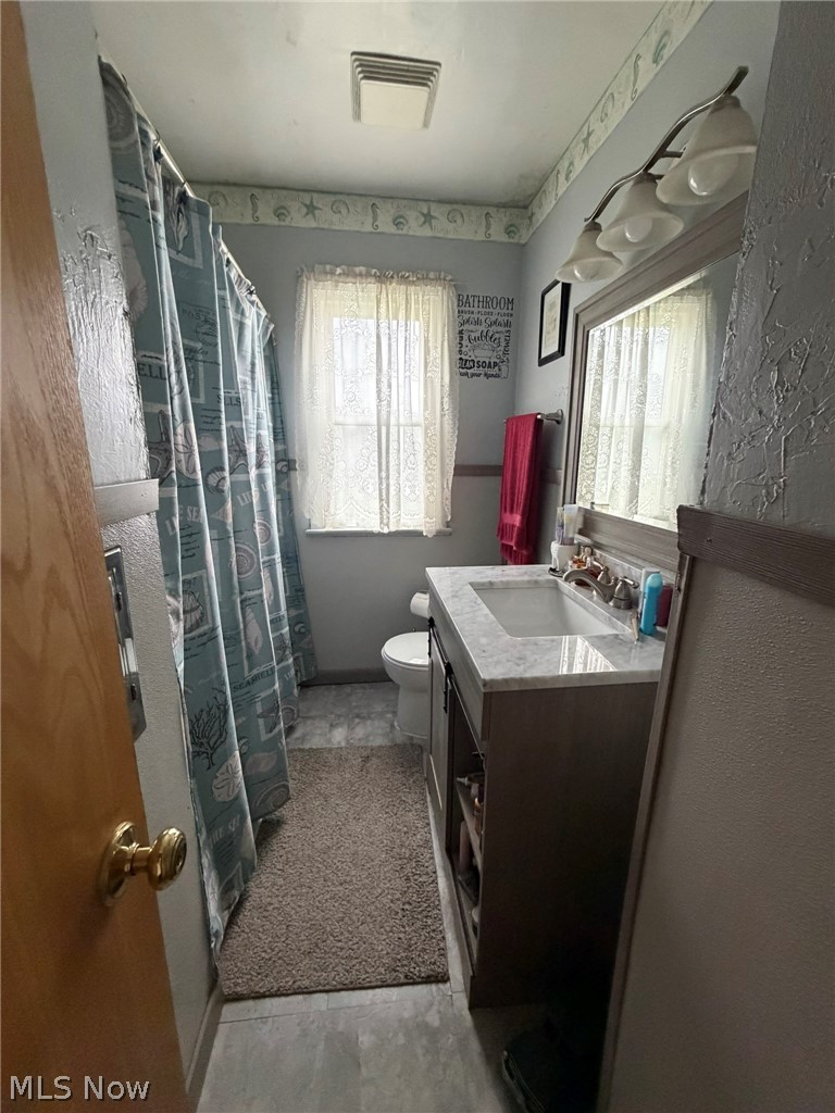 5289 Smith Road Brook Park OH 44142