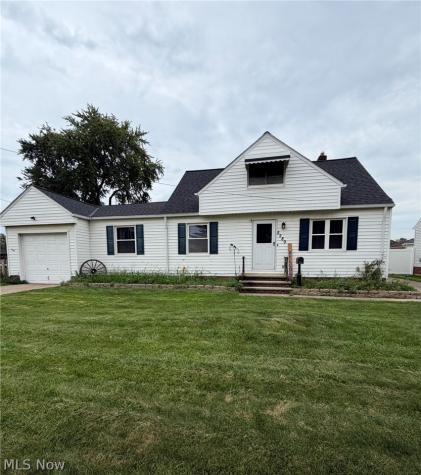 5289 Smith Road Brook Park OH 44142