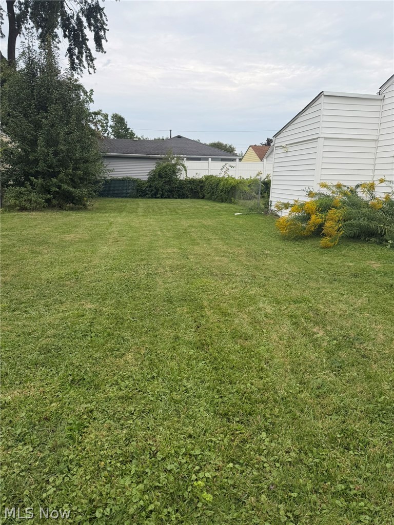 5289 Smith Road Brook Park OH 44142