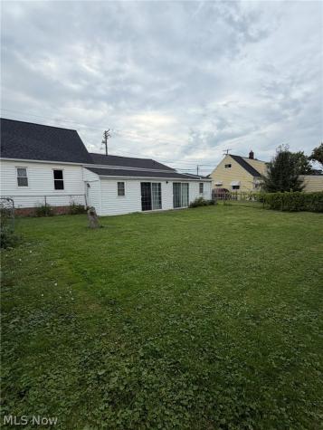 5289 Smith Road Brook Park OH 44142