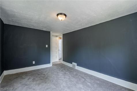 757 Baird Street Akron OH 44306
