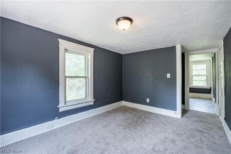 757 Baird Street Akron OH 44306