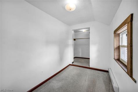 54 Brown Street Barberton OH 44203