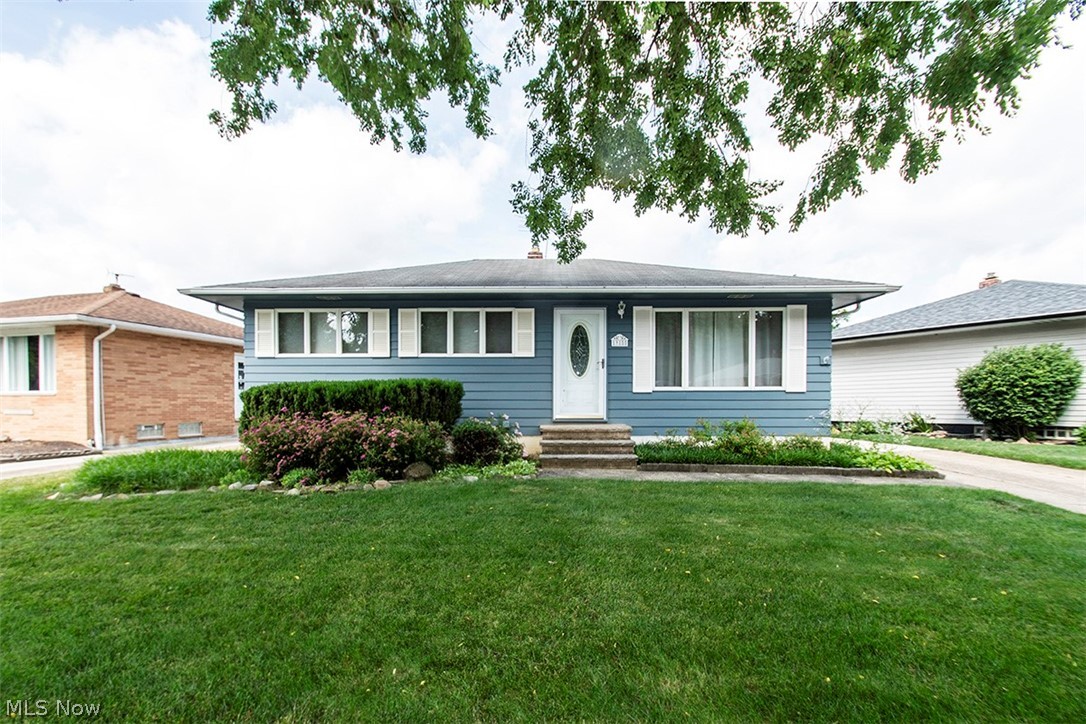 19155 Davinwood Drive Cleveland OH 44135