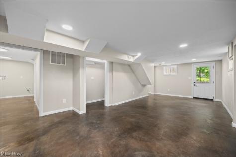 4160 State Park Drive New Franklin OH 44319