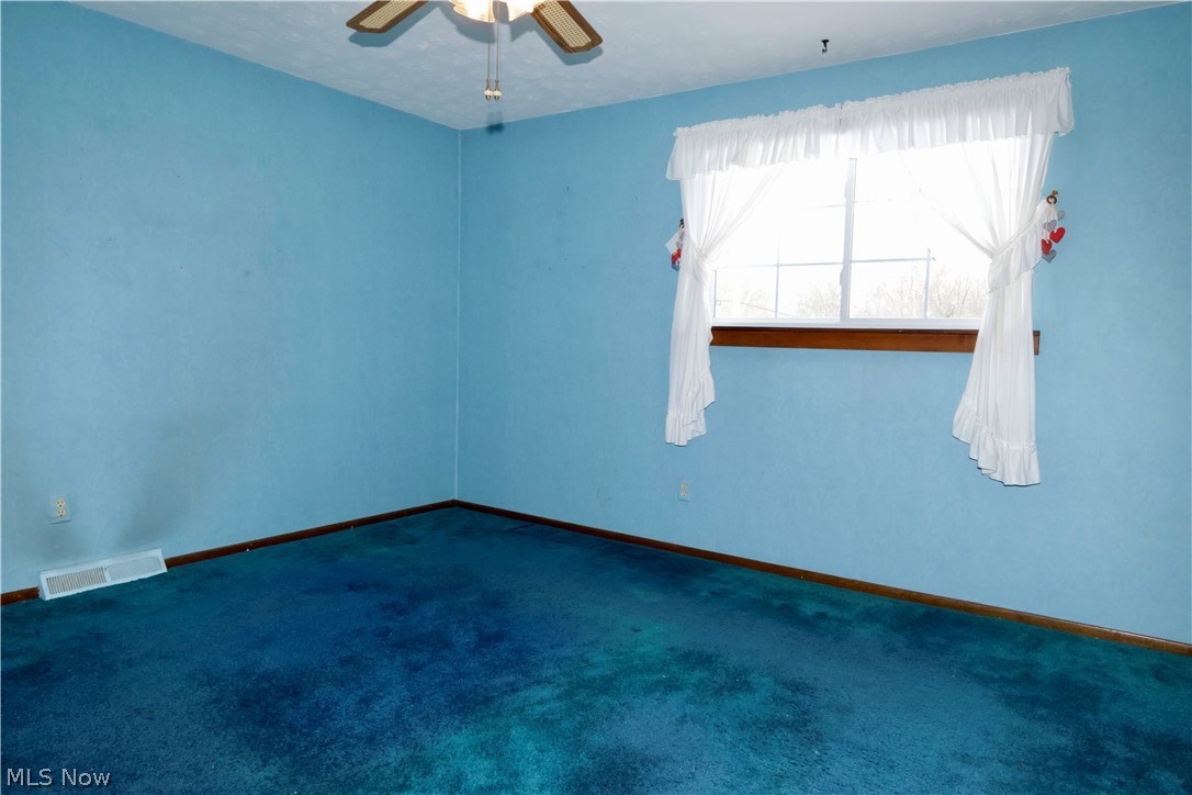 693 Idlewood Avenue Sheffield Lake OH 44054