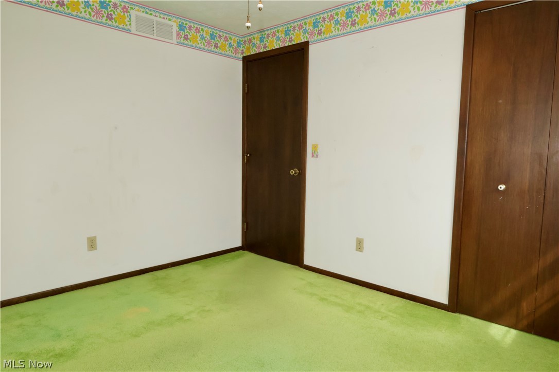 693 Idlewood Avenue Sheffield Lake OH 44054
