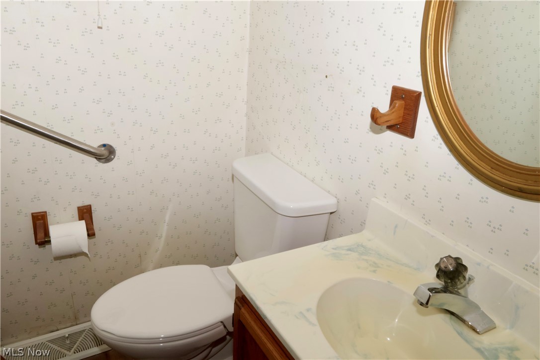 693 Idlewood Avenue Sheffield Lake OH 44054