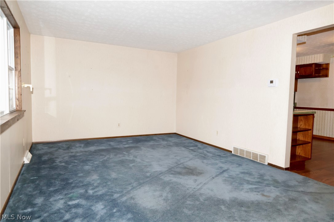 693 Idlewood Avenue Sheffield Lake OH 44054