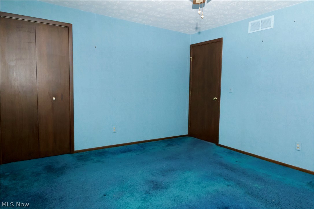 693 Idlewood Avenue Sheffield Lake OH 44054