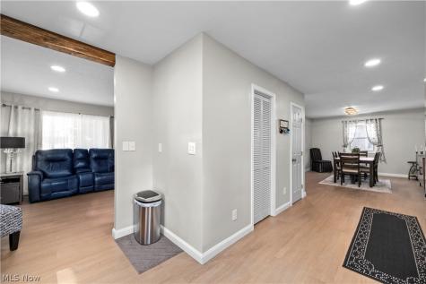 333 Olive Street Elyria OH 44035