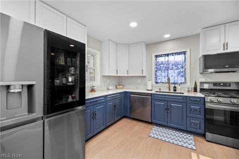 333 Olive Street Elyria OH 44035