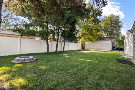 333 Olive Street Elyria OH 44035