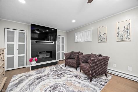 333 Olive Street Elyria OH 44035