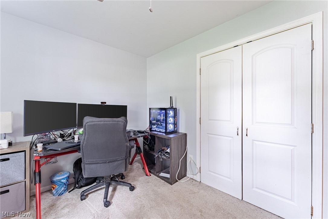 34561 Roberts Road Eastlake OH 44095