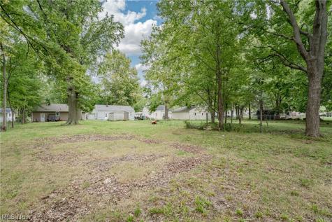 34561 Roberts Road Eastlake OH 44095