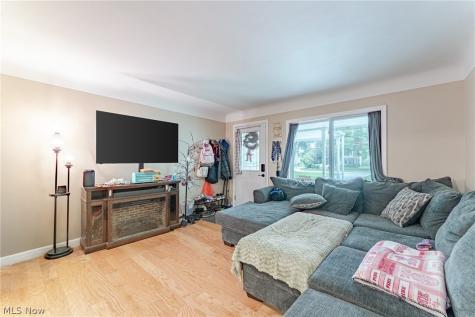 34561 Roberts Road Eastlake OH 44095