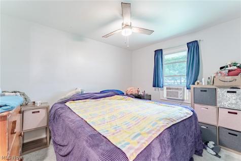34561 Roberts Road Eastlake OH 44095