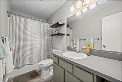 341 Sandpiper Avenue Elyria OH 44035