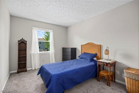 341 Sandpiper Avenue Elyria OH 44035