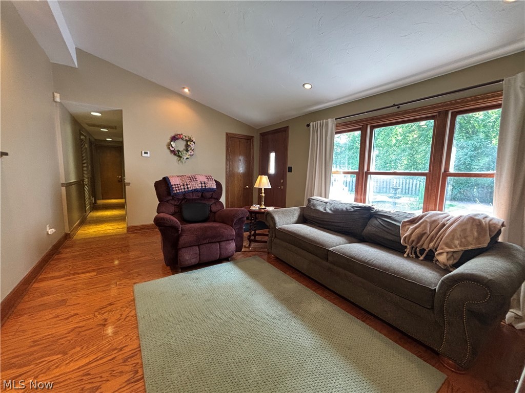 385 Cochran Road Aurora OH 44202