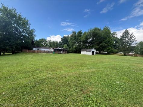 385 Cochran Road Aurora OH 44202