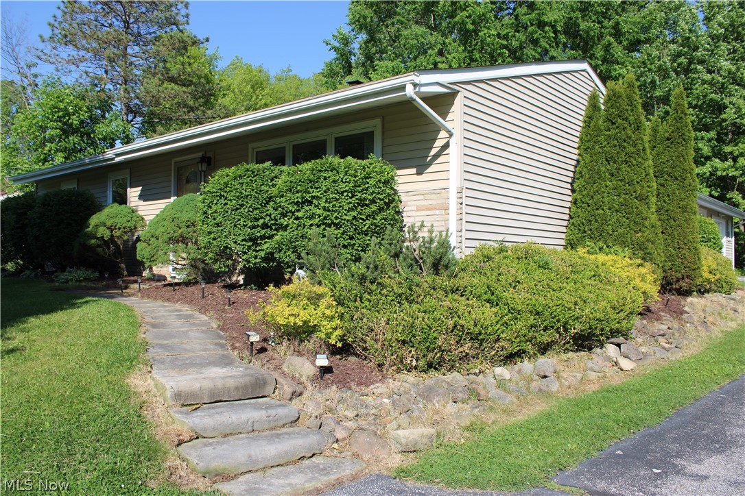 13041 Dorothy Drive Chesterland OH 44026
