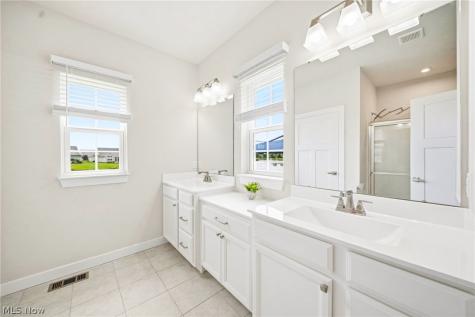 34681 N Legends Way Grafton OH 44044