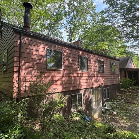 2410 N Revere Road Akron OH 44333