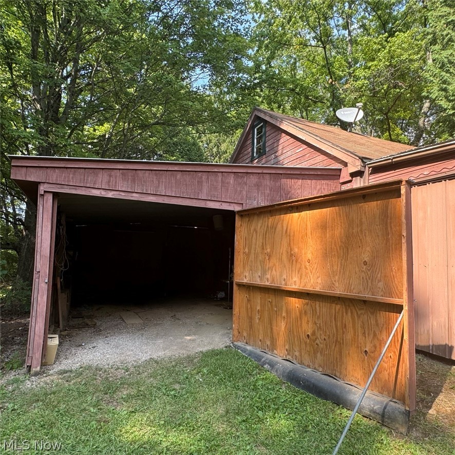 2410 N Revere Road Akron OH 44333