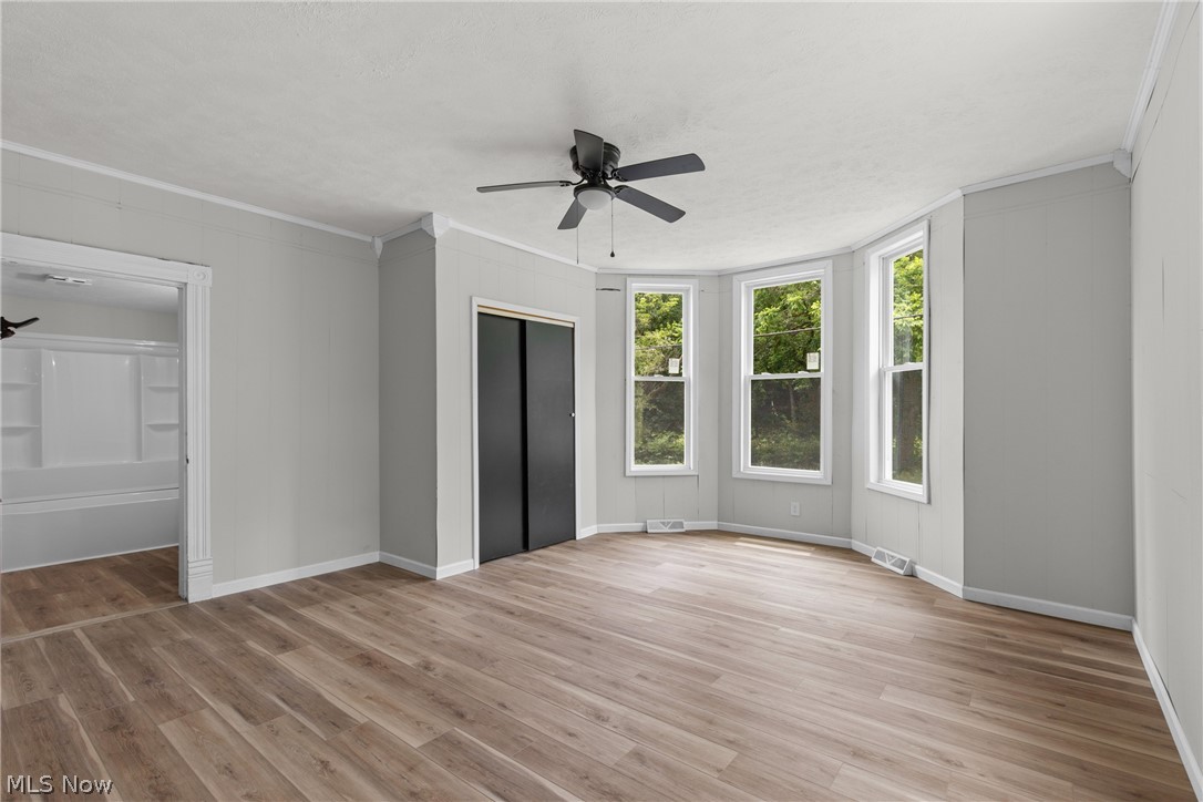 56775 Colerain Pike Martins Ferry OH 43935