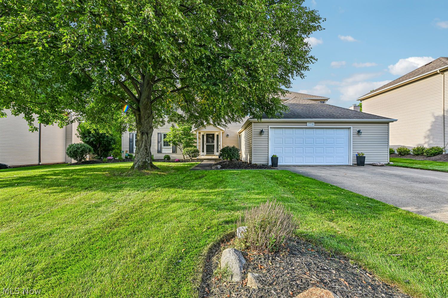 Strongsville OH, 17716 Plymouth Row