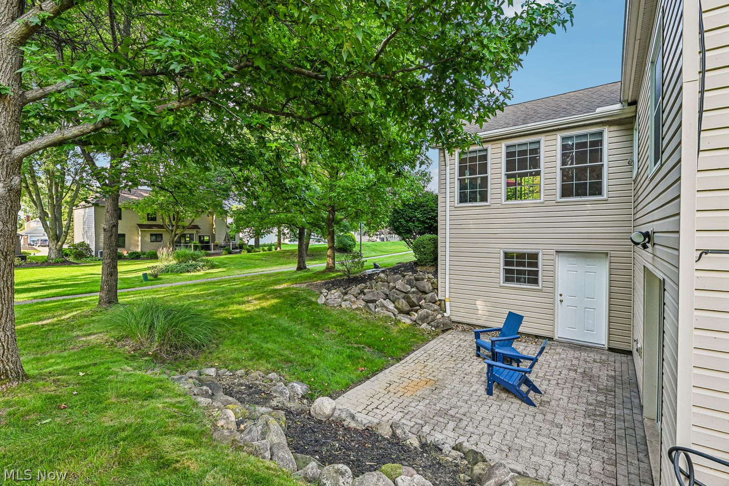 17716 Plymouth Row Strongsville OH 44136