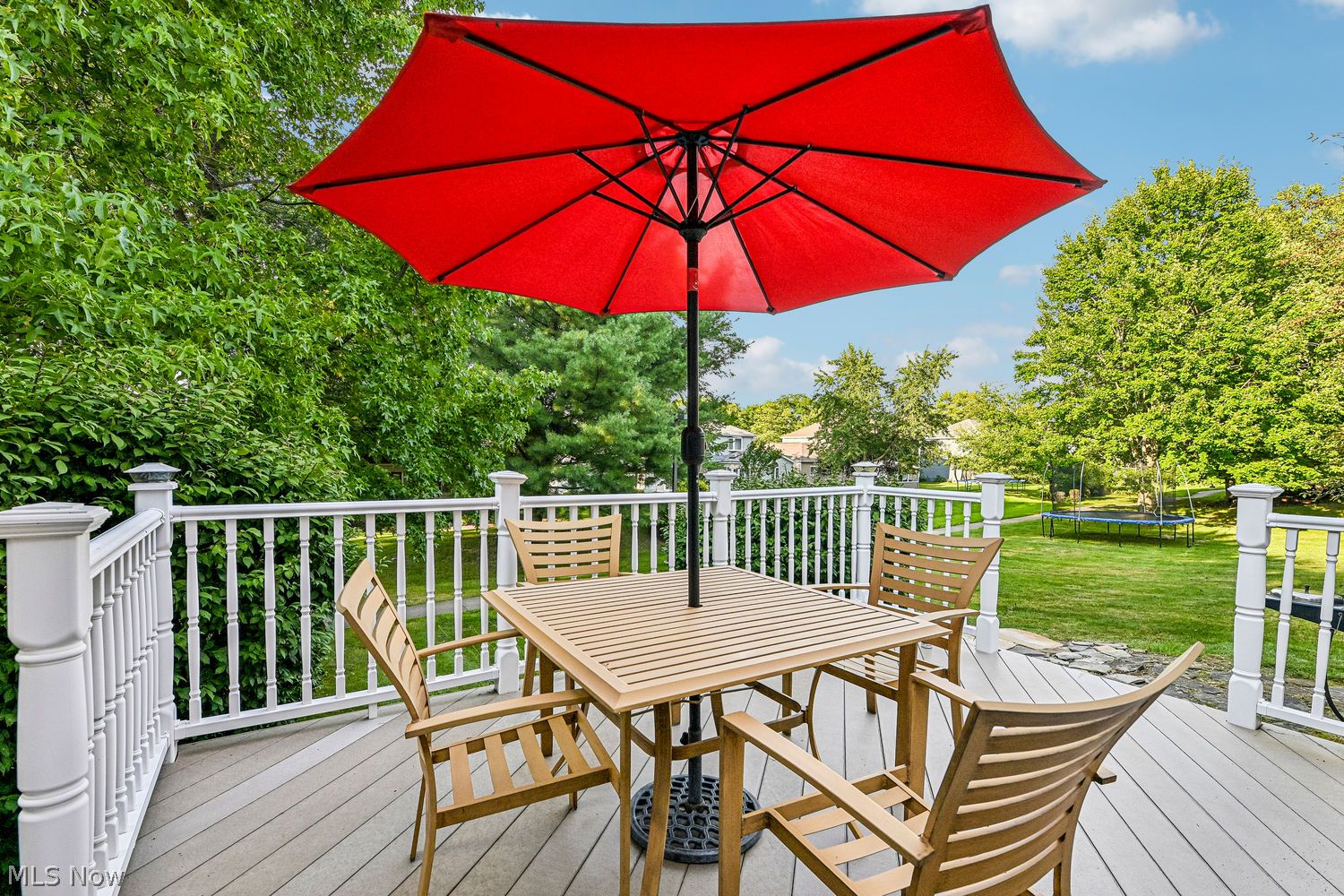 17716 Plymouth Row Strongsville OH 44136