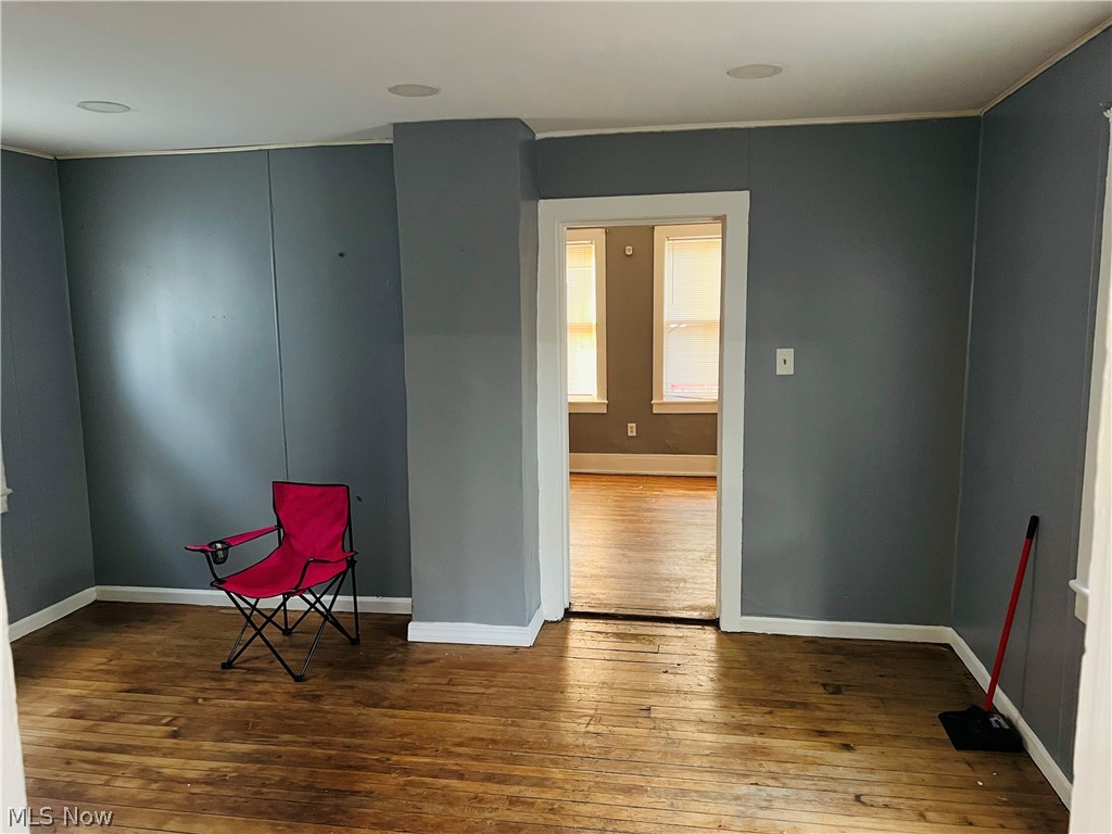 7605 Lawn Avenue Cleveland OH 44102