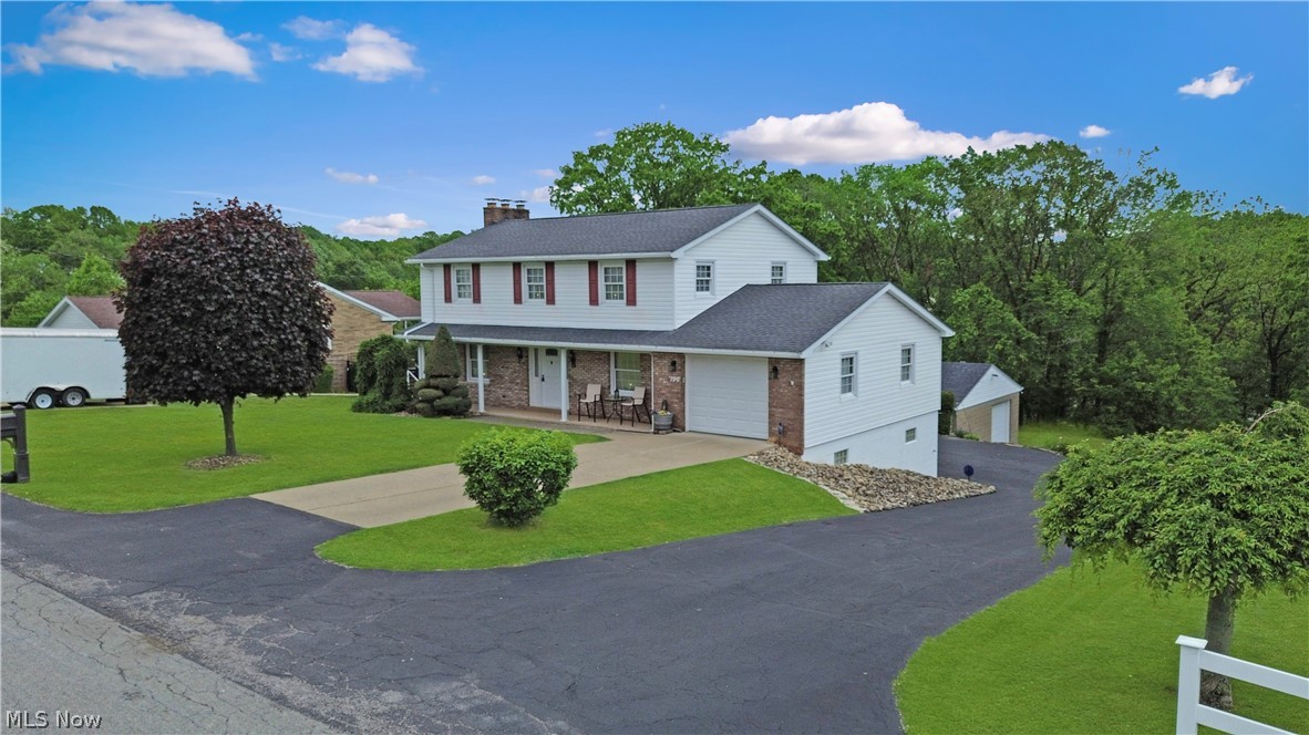 196 Morningside Drive Wintersville OH 43953