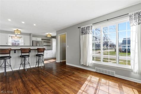 483 E 330th Street Willowick OH 44095