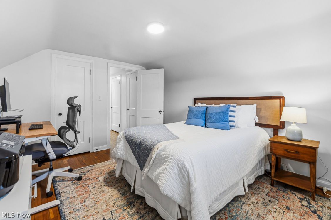 3718 Townley Road Shaker Heights OH 44122