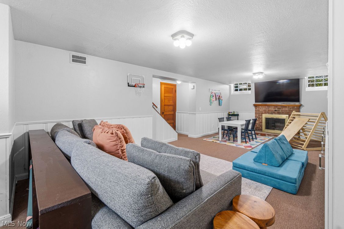 3718 Townley Road Shaker Heights OH 44122